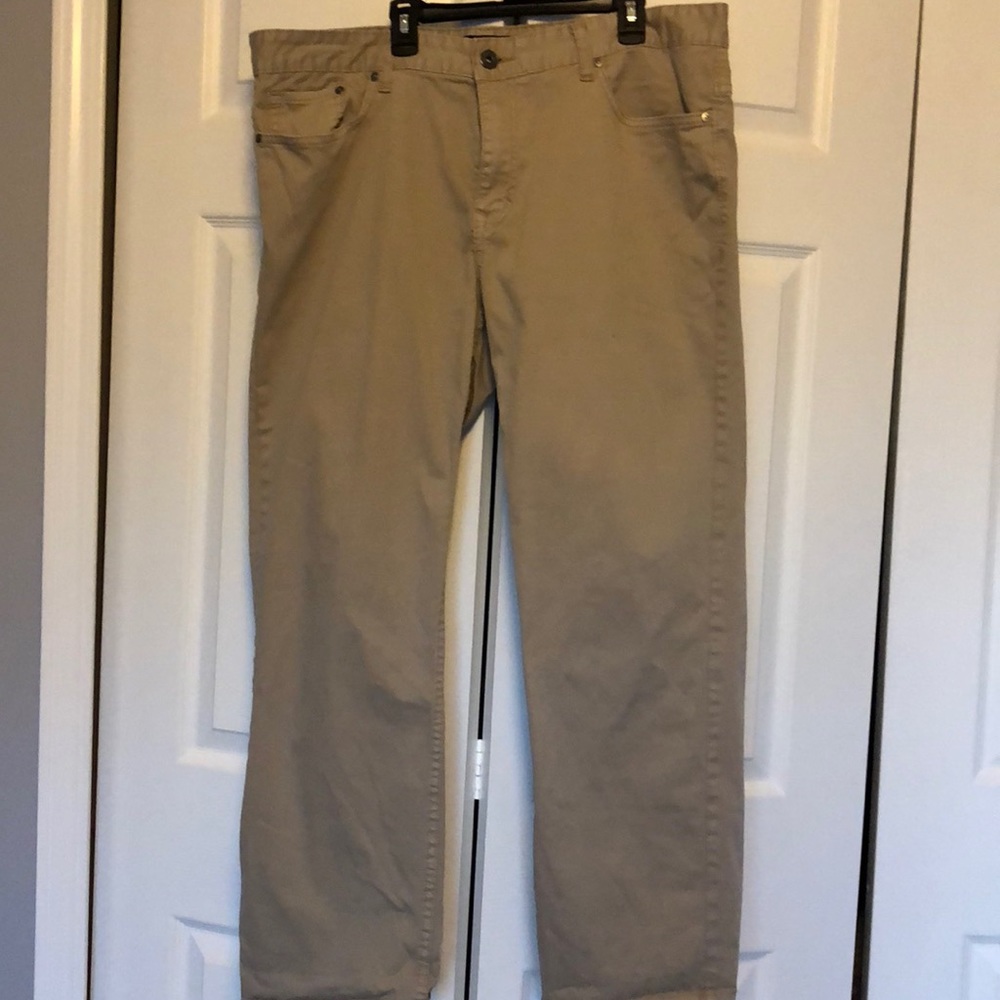 SALE - Men’s Calvin Klein khakis jeans